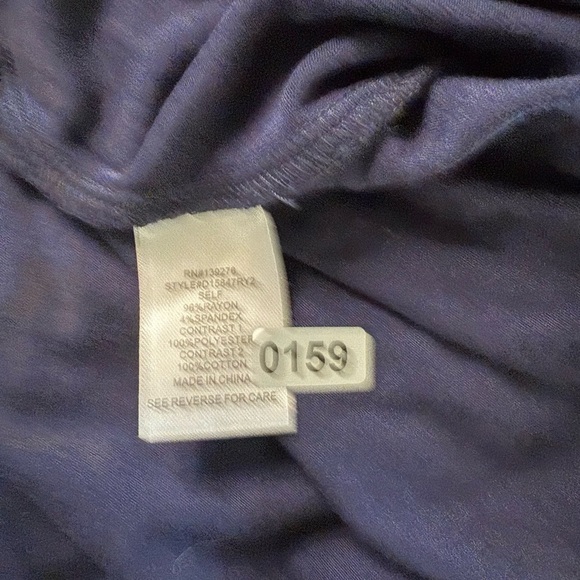 Daniel Rainn Ranella Navy Crochet Front Keyhole Sleeveless Knit Top Size M - Picture 9 of 9